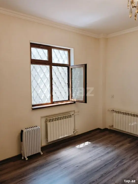 450 000 AZN - 8 otaqlı mənzil , Yeni Yasamal qəs., Yasamal, Bakı