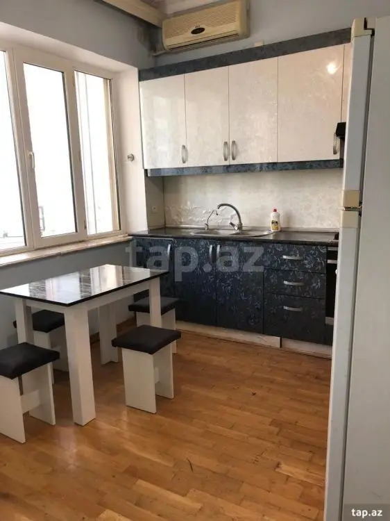 255 000 AZN - 2 otaqlı mənzil , Bakı
