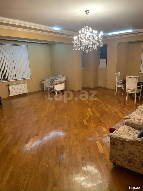 1 000 AZN - 3 otaqlı mənzil Kirayə (aylıq), Bakı