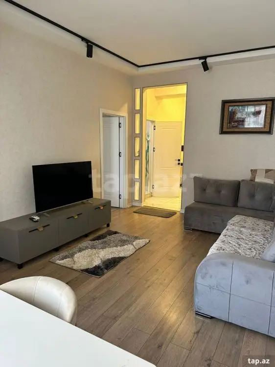 1 000 AZN - 2 otaqlı mənzil Kirayə (aylıq), Bakı