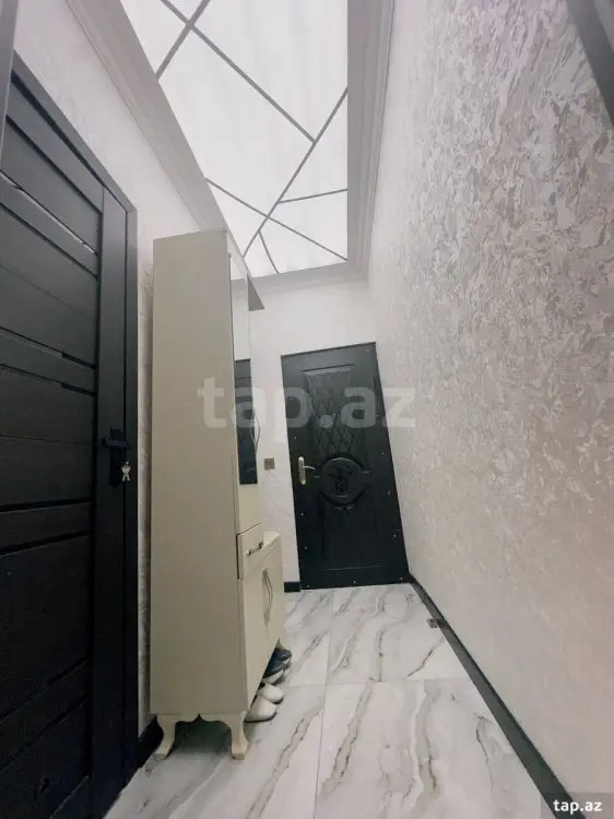 670 AZN - 2 otaqlı mənzil Kirayə (aylıq), Bakı