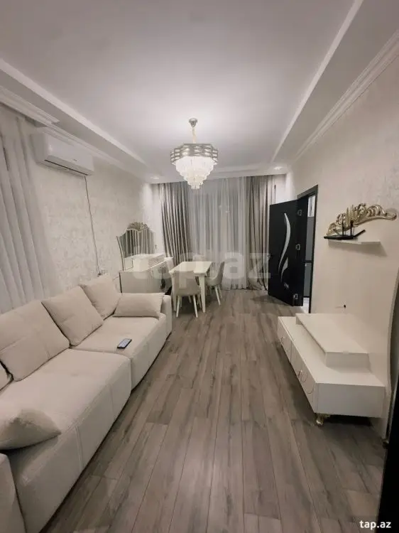 670 AZN - 2 otaqlı mənzil Kirayə (aylıq), Bakı
