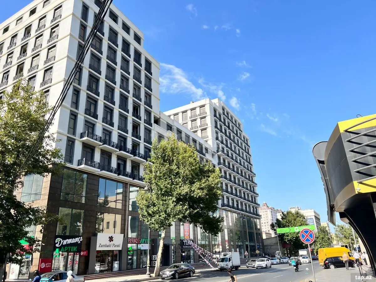 339 900 AZN - 4 otaqlı mənzil , Nərimanov, Bakı