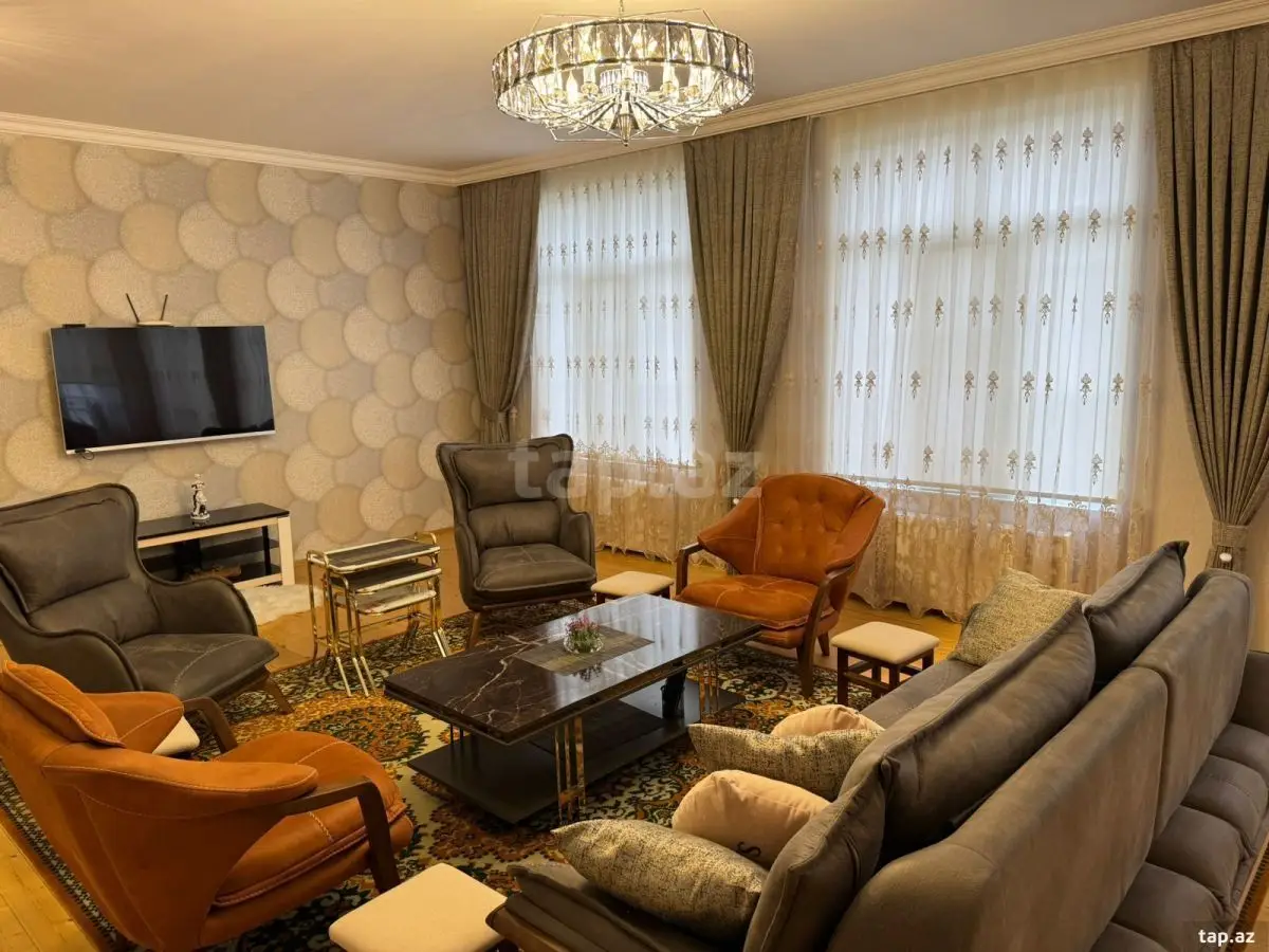 260 000 AZN - 10 otaqlı mənzil , Novxanı, Abşeron