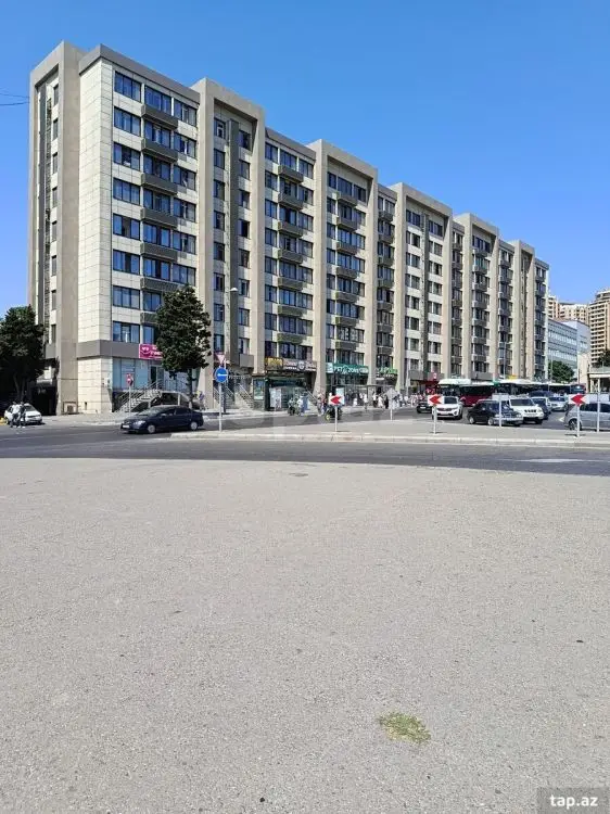 185 000 AZN - 2 otaqlı mənzil, Bakı