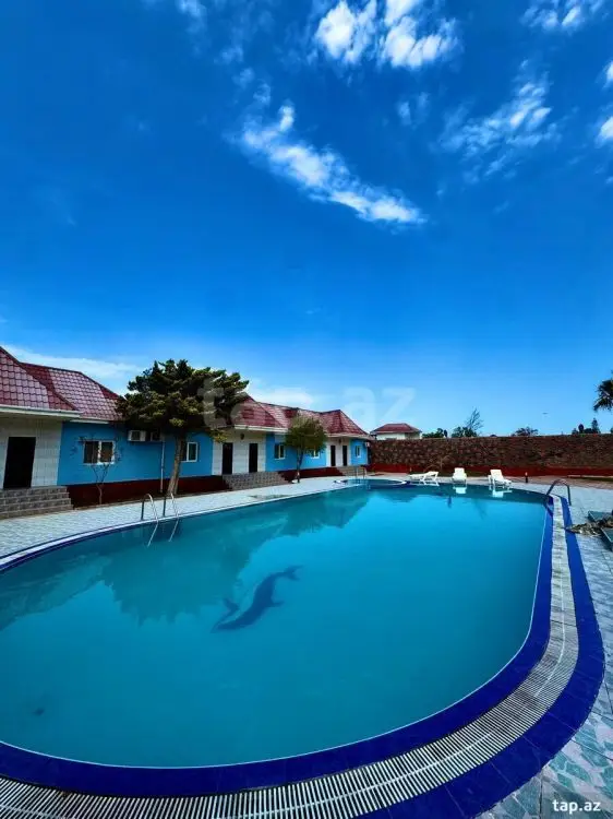 250 AZN - 6 otaqlı mənzil Kirayə (günlük), Mərdəkan, Xəzər, Bakı