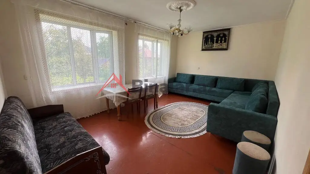 80 AZN - 3 otaqlı mənzil Kirayə (aylıq), Qax