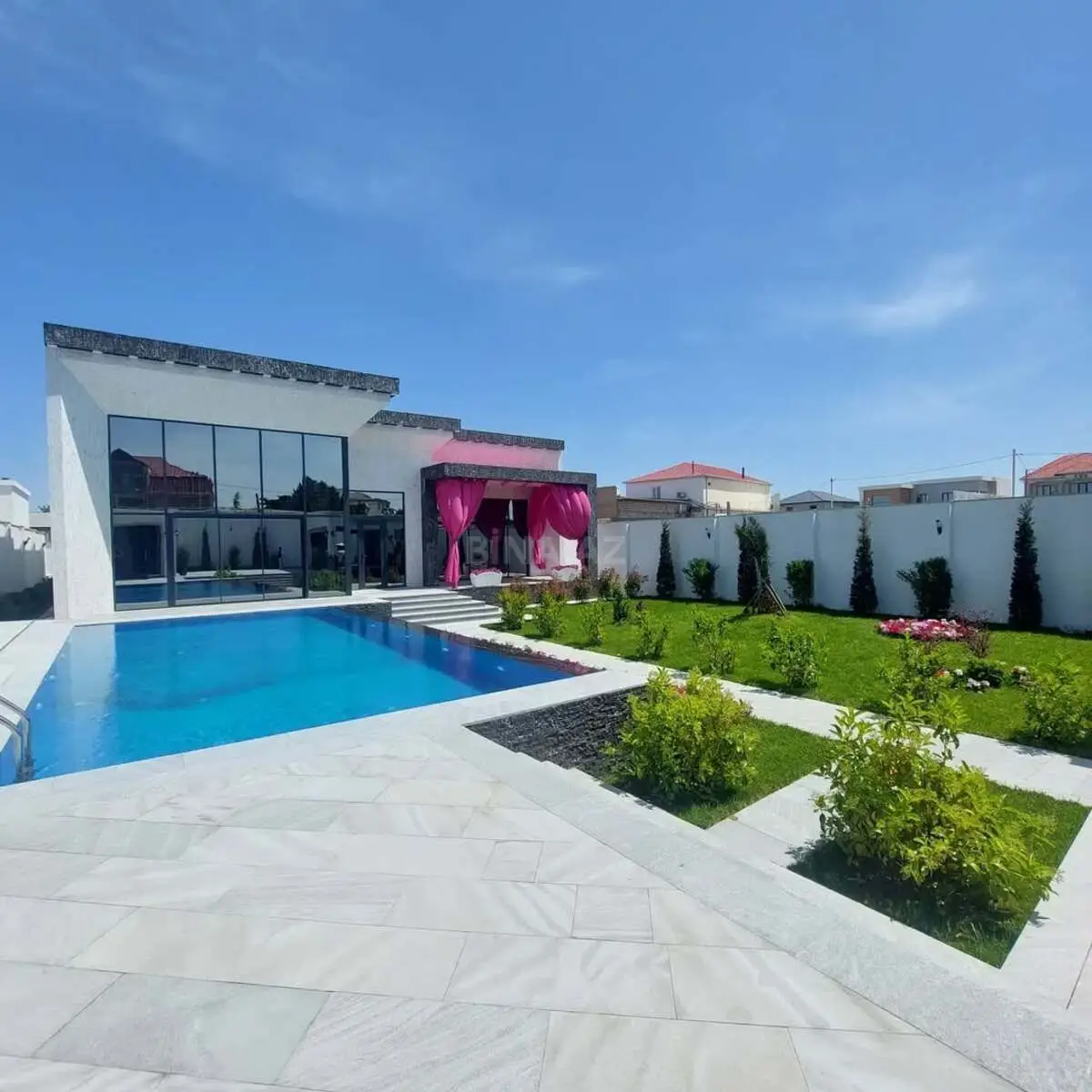 5 000 AZN - 4 otaqlı mənzil Kirayə (aylıq), Mərdəkan, Xəzər, Bakı