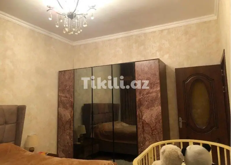 250 000 AZN - 6 otaqlı mənzil Satılır, Yeni Günəşli qəs., Suraxanı, Bakı