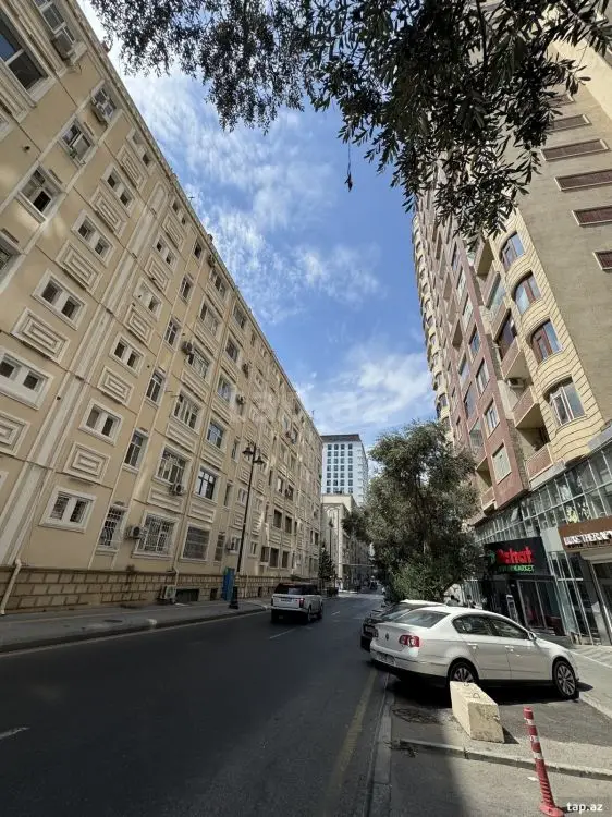 285 000 AZN - 4 otaqlı mənzil, Nərimanov, Bakı