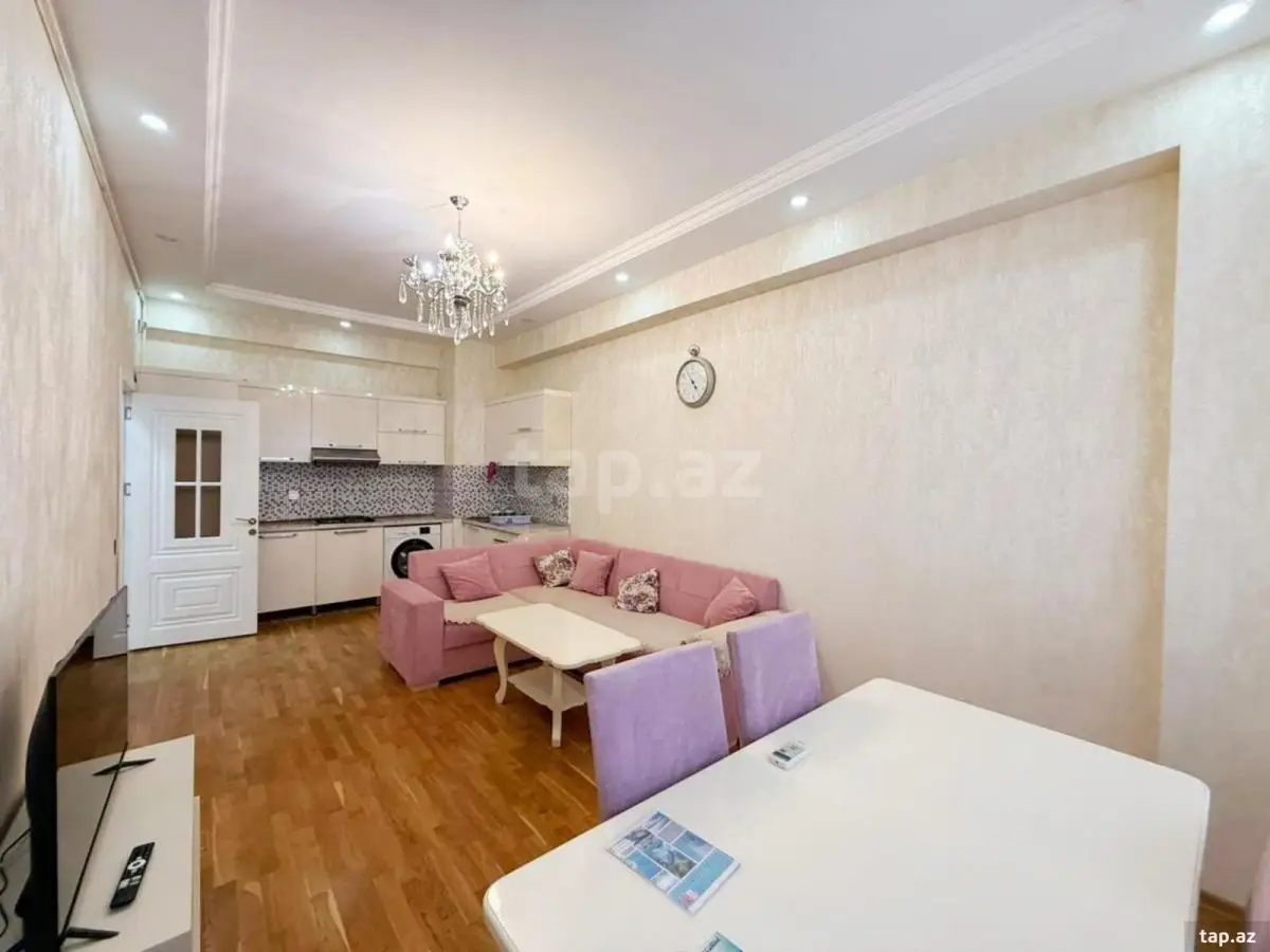 650 AZN - 2 otaqlı mənzil Kirayə (aylıq), Bakı