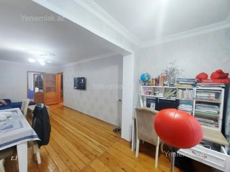 112 000 AZN - 3 otaqlı mənzil Satılır, 8-ci mikrorayon, Sumqayıt