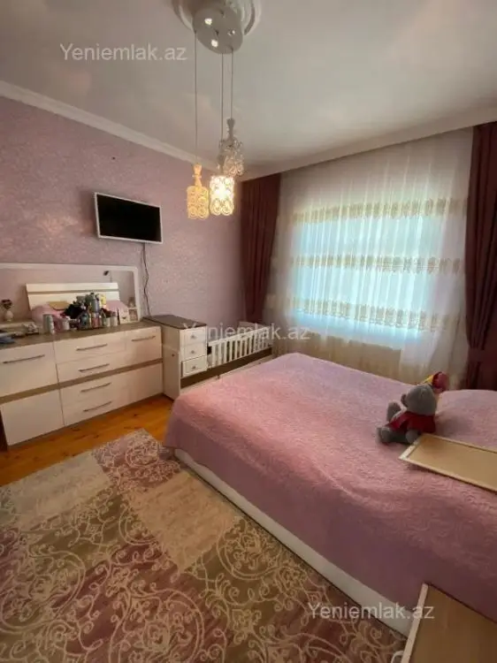149 000 AZN - 7 otaqlı mənzil Satılır, Novxanı, Abşeron