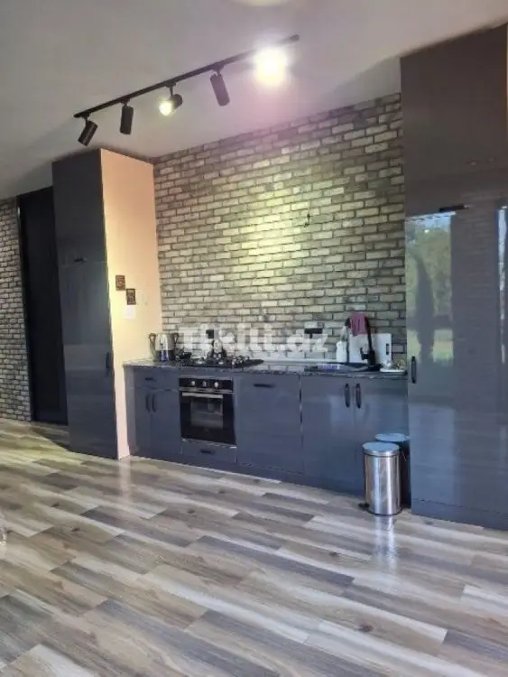 600 AZN - 3 otaqlı mənzil Kirayə (aylıq), Lənkəran