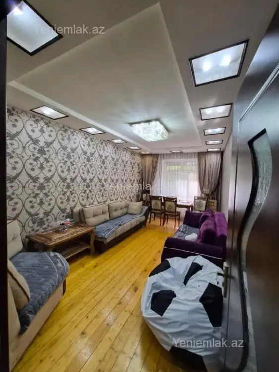 250 000 AZN - 4 otaqlı mənzil Satılır, 8-ci mikrorayon, Binəqədi, Bakı