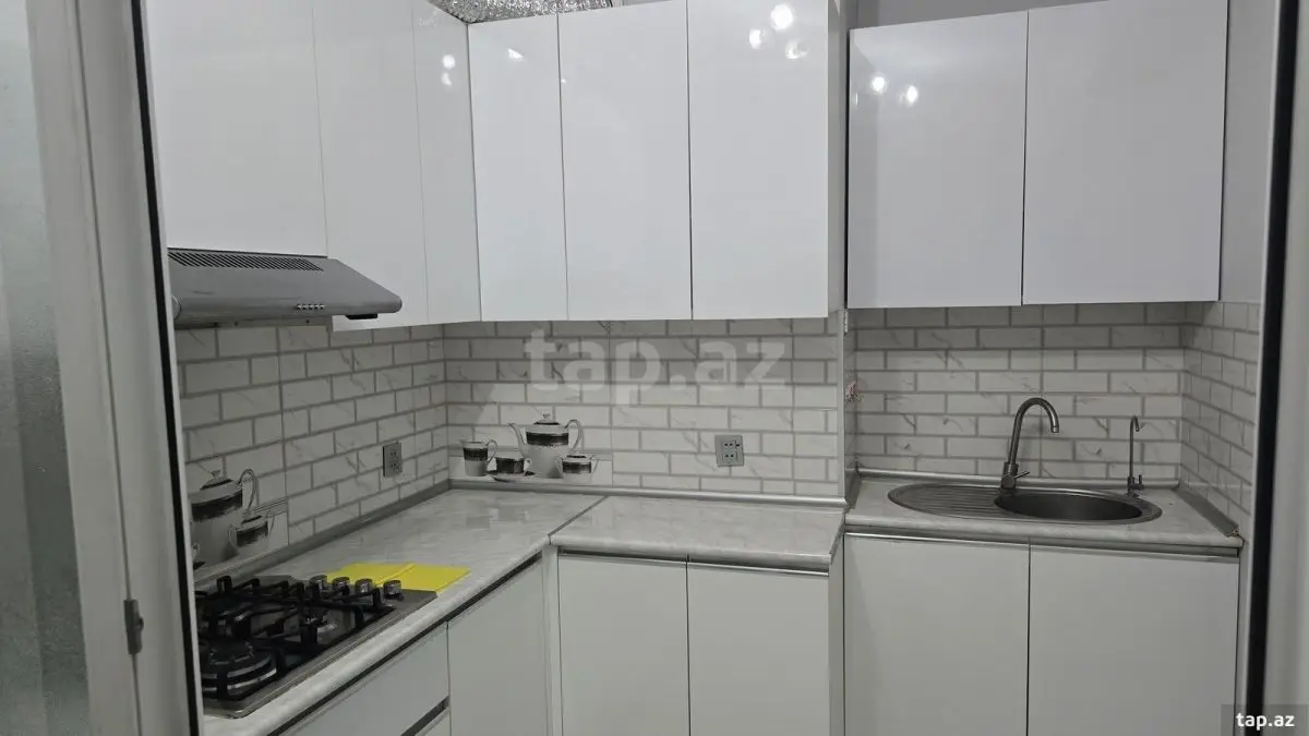 680 AZN - 2 otaqlı mənzil Kirayə (aylıq), Bakı
