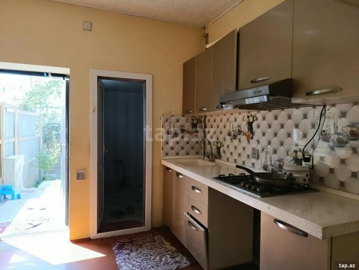 300 AZN - 1 otaqlı mənzil Kirayə (aylıq), Hövsan qəs., Suraxanı, Bakı
