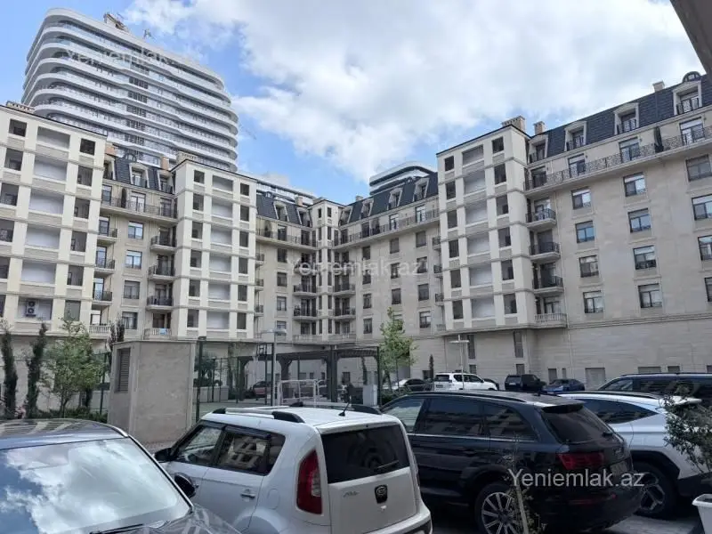 2 500 AZN - 3 otaqlı mənzil Kirayə (aylıq), Ağ şəhər, Xətai, Bakı