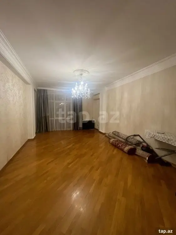1 000 AZN - 3 otaqlı mənzil Kirayə (aylıq), Bakı