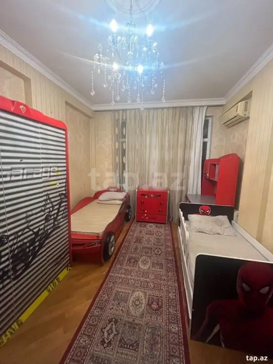 1 000 AZN - 3 otaqlı mənzil Kirayə (aylıq), Bakı