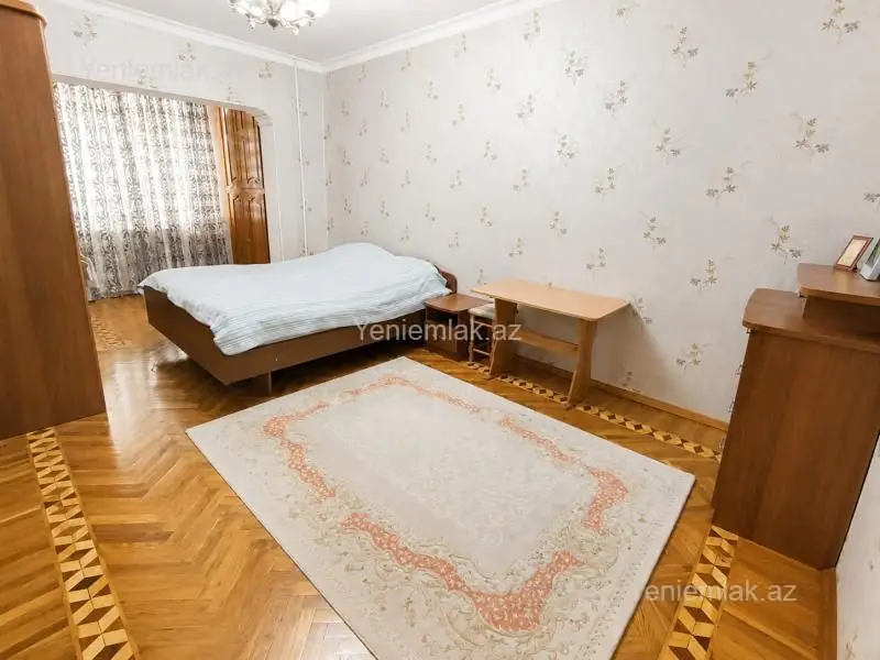 225 000 AZN - 4 otaqlı mənzil Satılır, Nizami, Bakı