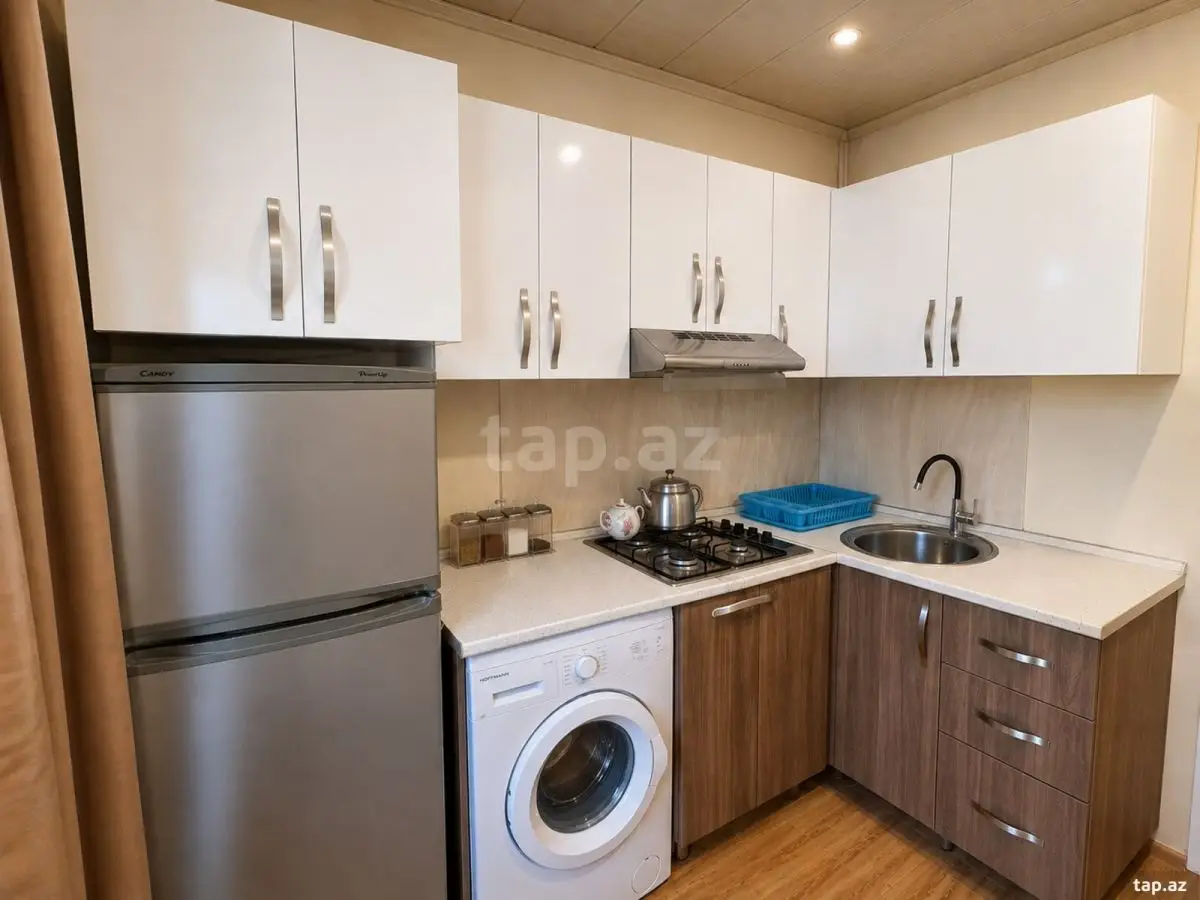 650 AZN - 2 otaqlı mənzil Kirayə (aylıq), Bakı