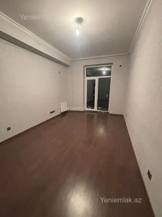 275 000 AZN - 4 otaqlı mənzil Satılır, Yeni Yasamal qəs., Yasamal, Bakı