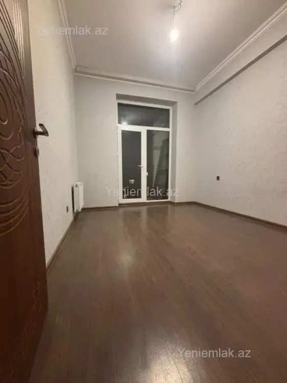 275 000 AZN - 4 otaqlı mənzil Satılır, Yeni Yasamal qəs., Yasamal, Bakı
