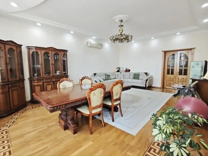 250 000 AZN - 3 otaqlı mənzil Satılır, 8-ci mikrorayon, Binəqədi, Bakı