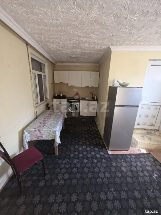 250 AZN - 3 otaqlı mənzil Kirayə (aylıq), Qazax
