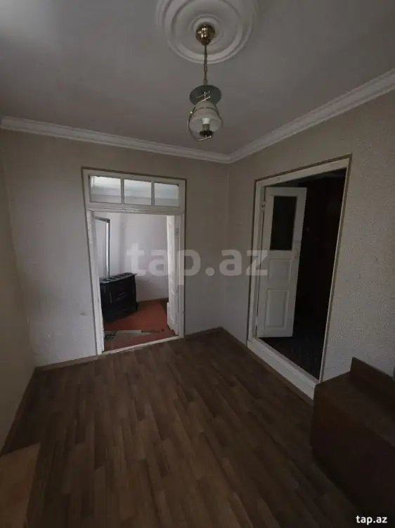 250 AZN - 3 otaqlı mənzil Kirayə (aylıq), Qazax