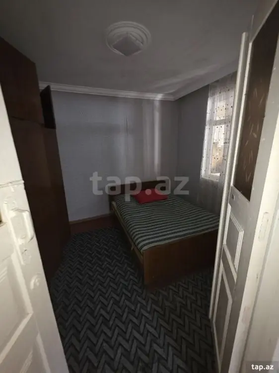 250 AZN - 3 otaqlı mənzil Kirayə (aylıq), Qazax