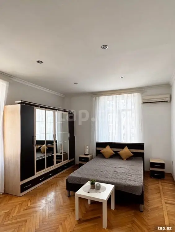 600 AZN - 1 otaqlı mənzil Kirayə (aylıq), Bakı