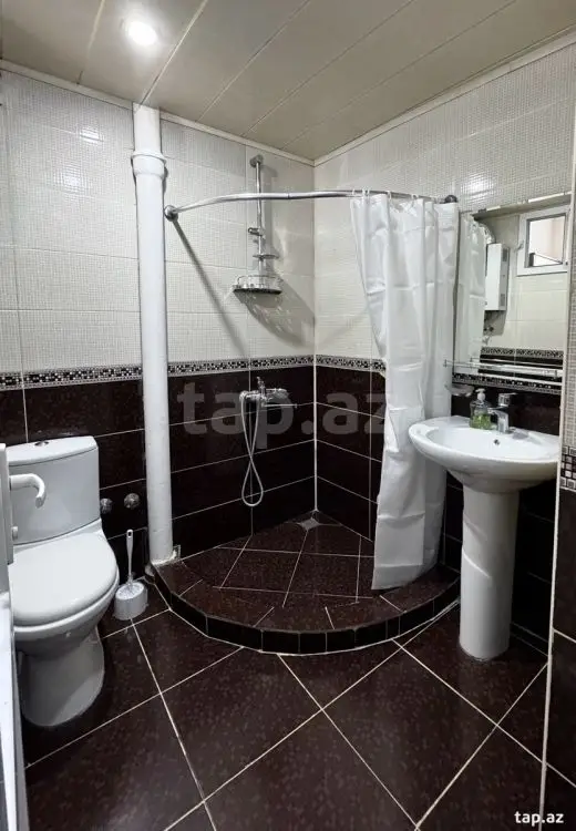 600 AZN - 1 otaqlı mənzil Kirayə (aylıq), Bakı