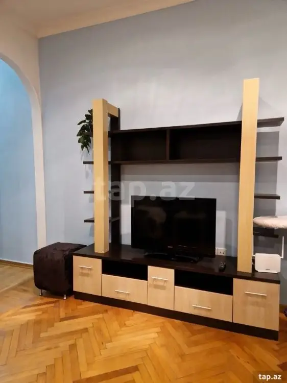 600 AZN - 1 otaqlı mənzil Kirayə (aylıq), Bakı