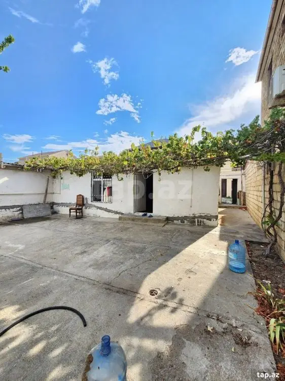 250 AZN - 3 otaqlı mənzil Kirayə (aylıq), Sumqayıt