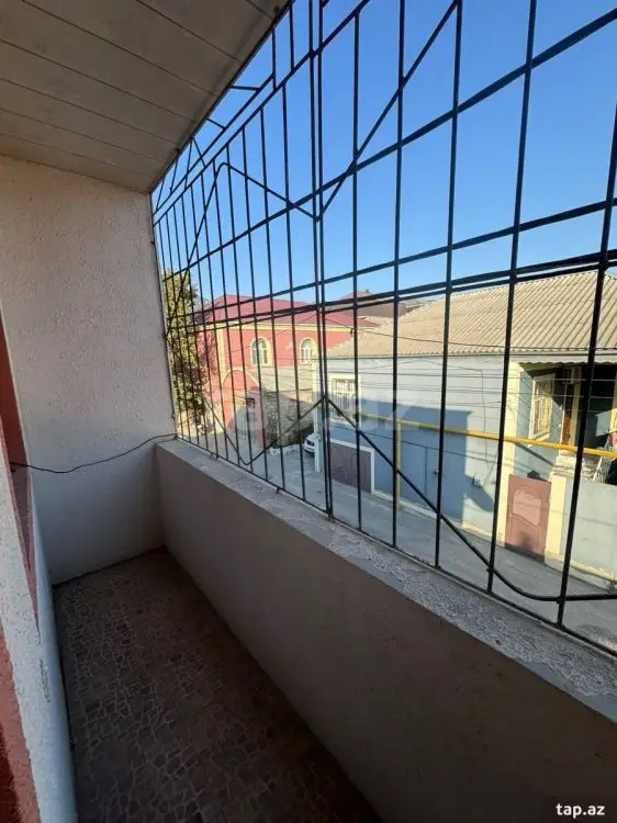 450 AZN - 4 otaqlı mənzil Kirayə (aylıq), Bakı