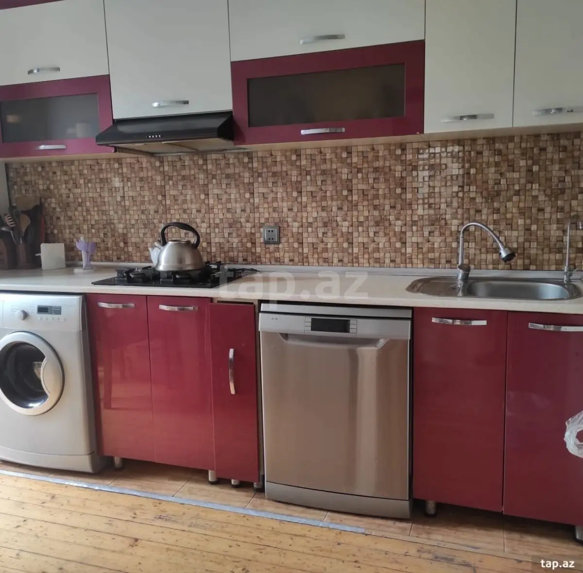 120 AZN - 4 otaqlı mənzil Kirayə (aylıq), Bakı