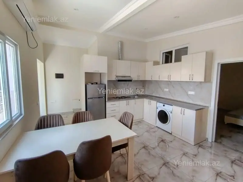 850 AZN - 4 otaqlı mənzil Kirayə (aylıq), 9-cu mikrorayon, Binəqədi, Bakı