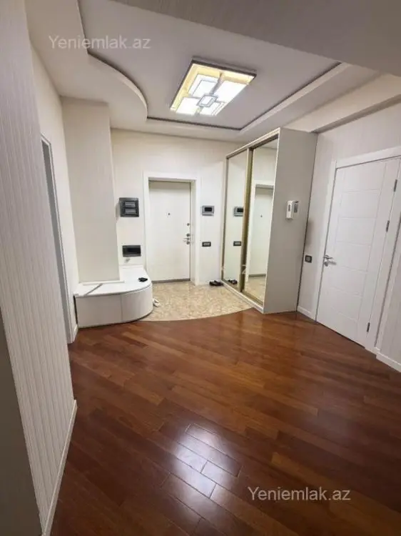 1 500 AZN - 4 otaqlı mənzil Kirayə (aylıq), Yasamal qəs., Yasamal, Bakı