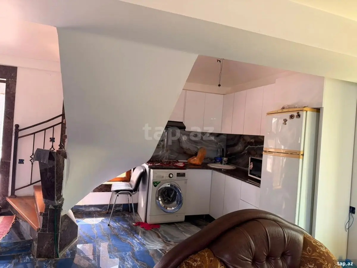 300 AZN - 2 otaqlı mənzil Kirayə (aylıq), Suraxanı qəs., Suraxanı, Bakı