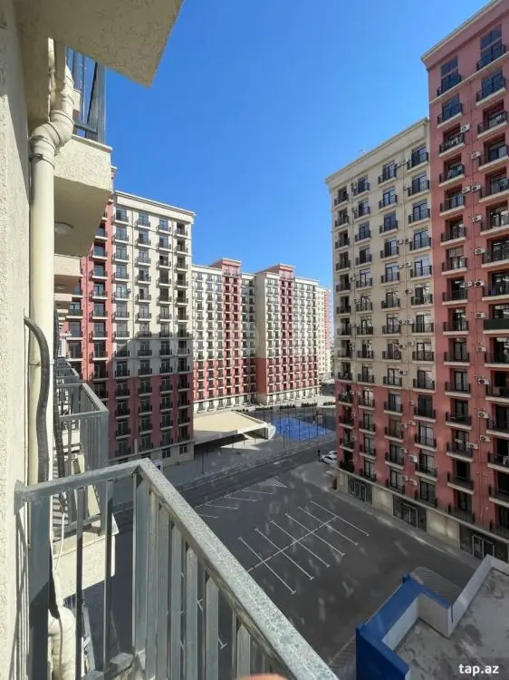 700 AZN - 2 otaqlı mənzil Kirayə (aylıq), Bakı