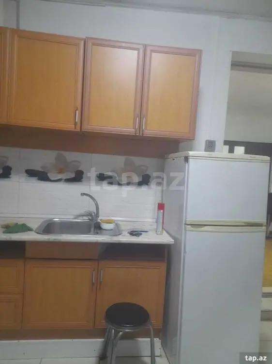 550 AZN - 2 otaqlı mənzil Kirayə (aylıq), Bakı