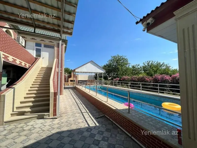 348 000 AZN - 8 otaqlı mənzil Satılır, Novxanı, Abşeron