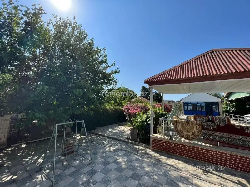 348 000 AZN - 8 otaqlı mənzil Satılır, Novxanı, Abşeron