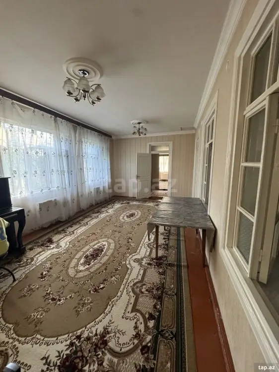 400 AZN - 4 otaqlı mənzil Kirayə (aylıq), Qəbələ