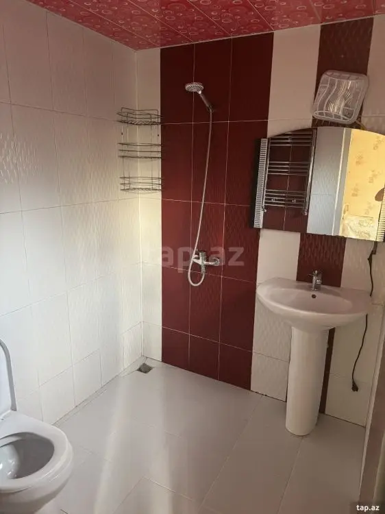 400 AZN - 4 otaqlı mənzil Kirayə (aylıq), Qəbələ