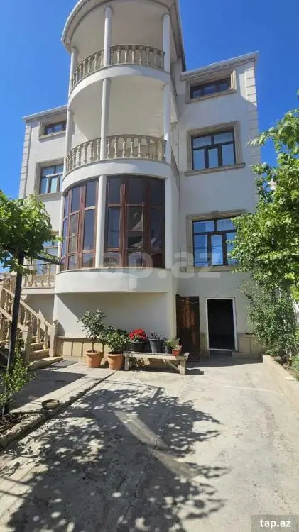 550 AZN - 5 otaqlı mənzil Kirayə (aylıq), Bakı