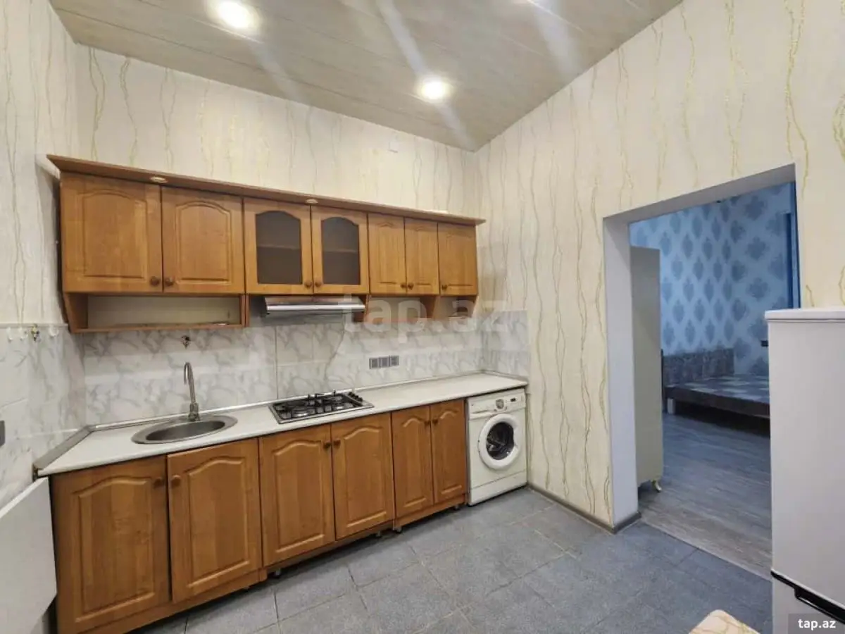 600 AZN - 1 otaqlı mənzil Kirayə (aylıq), Bakı