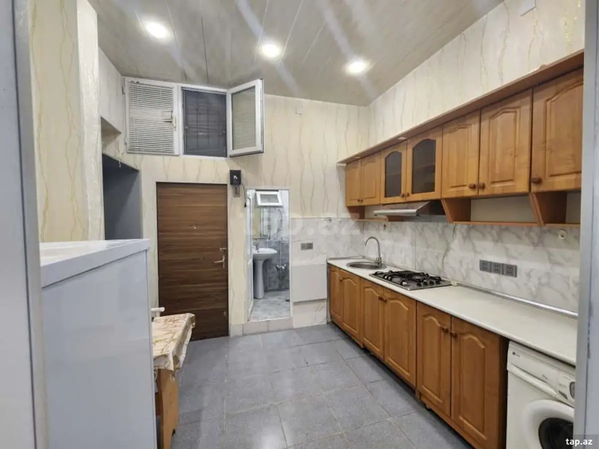 600 AZN - 1 otaqlı mənzil Kirayə (aylıq), Bakı